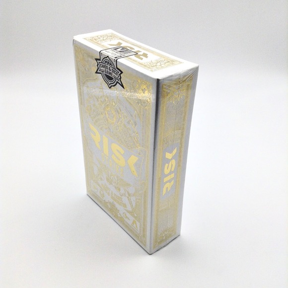 NEW & Sealed Risk Strike Card Dice Game Avalon Hill Fast Fierce World Domination - Picture 6 of 11